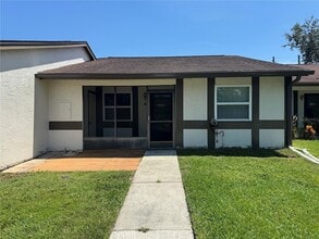 Building Photo - 2928 Bancroft Cir E