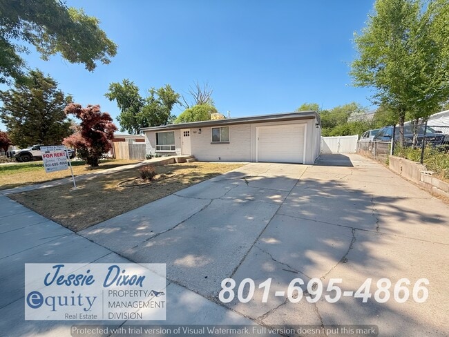 Building Photo - 760 E 1100 N