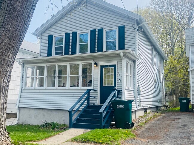 Building Photo - 211 Liberty St