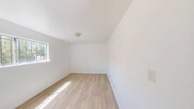 Foto del edificio - 1618 99th Ave