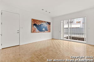 Foto del edificio - 7707 Broadway