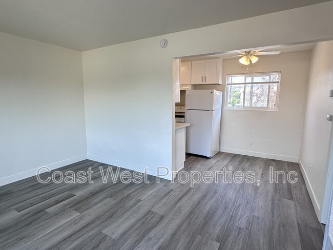 Building Photo - 816 S Orange Ave