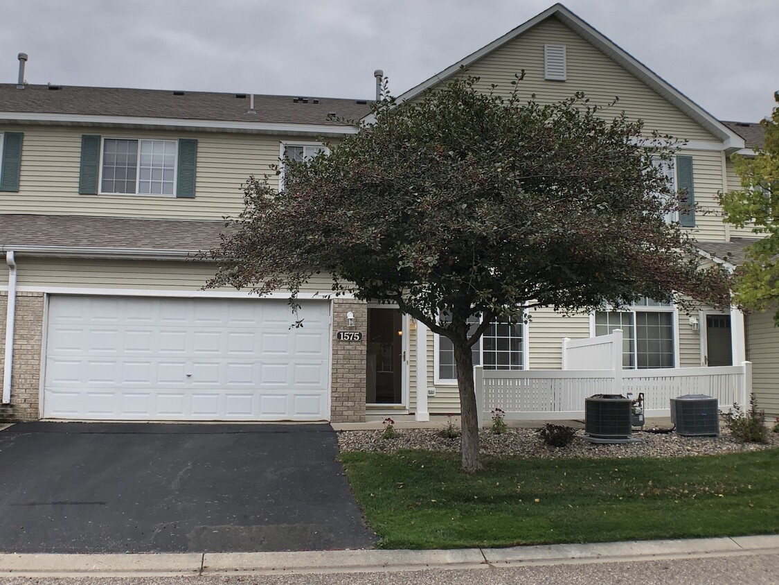 Foto principal - 1575 Hummingbird St