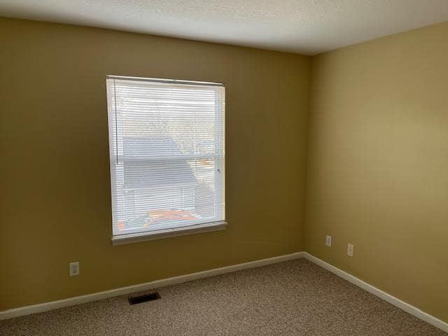 Foto del edificio - 1293 N Main St