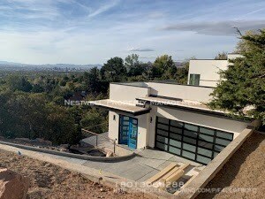 Building Photo - 2731 E Comanche Dr