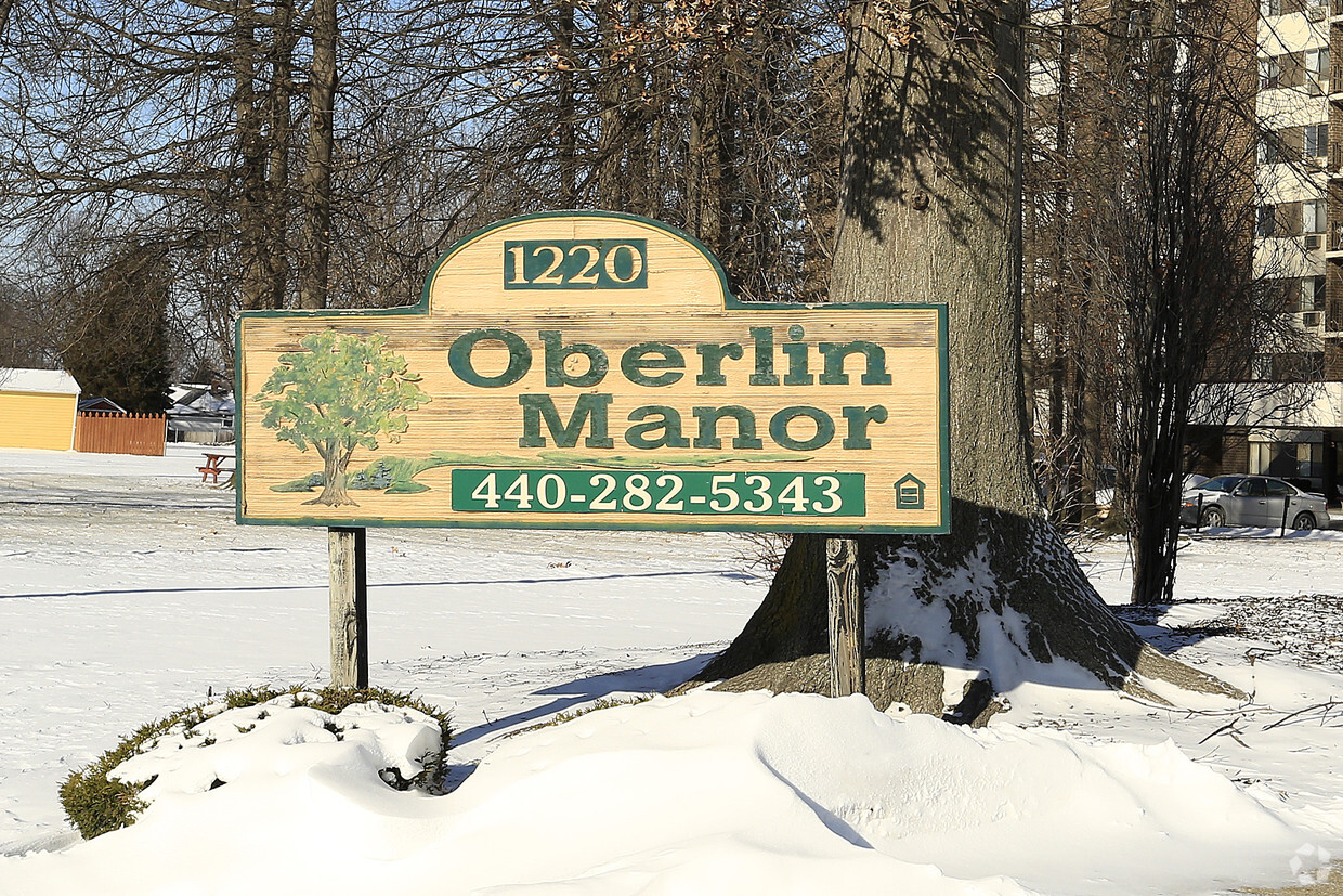 Building Photo - Oberlin Manor