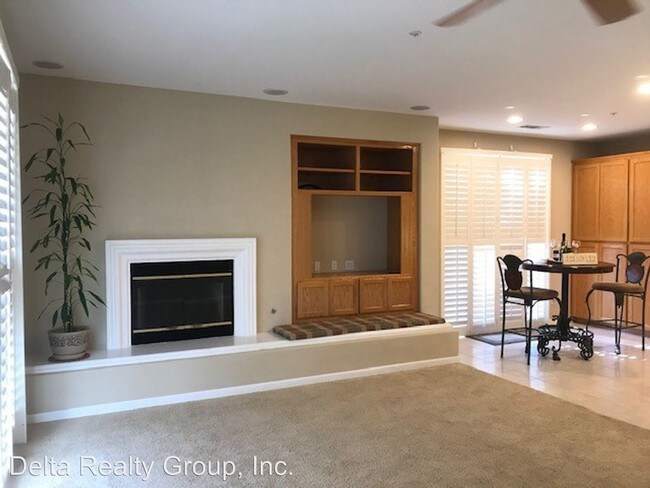 Building Photo - 4 br, 3 bath House - 408 Wetlands Edge