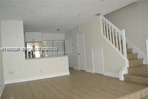 Building Photo - 2864 Edgehill Ln