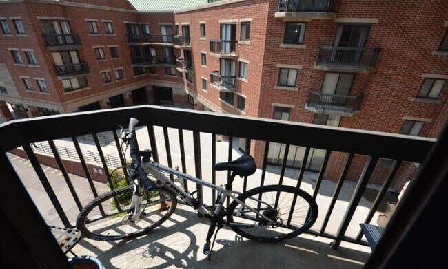 Foto del edificio - 15 N Beacon St