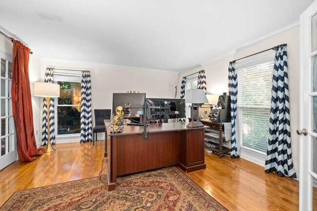 Foto del edificio - 2339 Milstead Cir NE