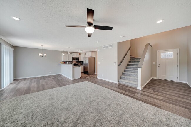 Foto del edificio - 8221 Colby Pl