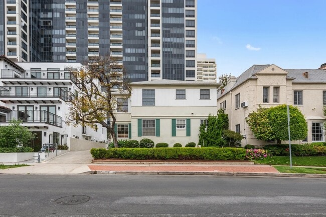 Building Photo - 10723 Ashton Ave