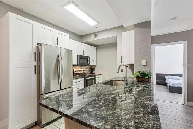 Building Photo - 17104 Carrington Park Dr