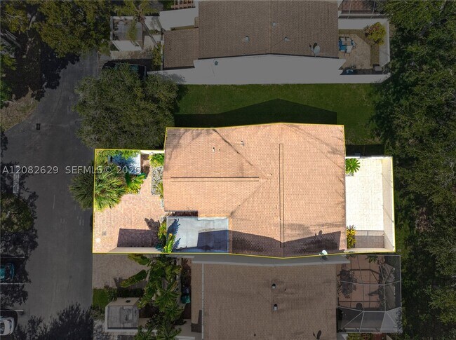 Building Photo - 10583 SW 77th Terrace