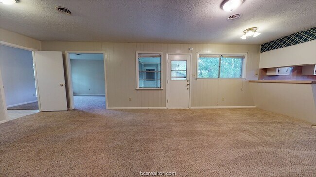 Building Photo - 1217 Westover St