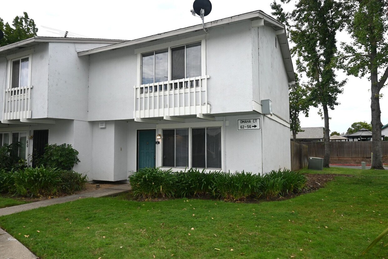 Primary Photo - Resident Benefit Package Property
