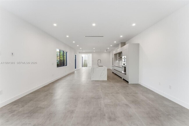 Foto del edificio - 2840 SW 32nd Ct