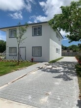 Building Photo - 1532 NW 60th St