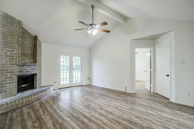 Foto del edificio - 20215 Telegraph Square Ln