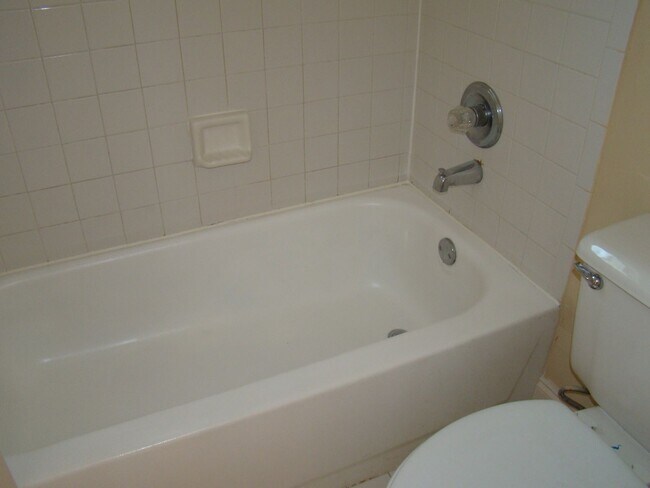 Foto del edificio - 3850 NW 115th Ave