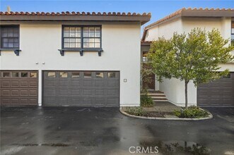Building Photo - 34101 Via California