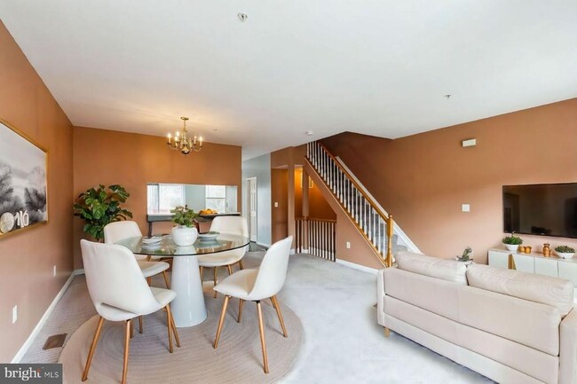 Foto del edificio - 4820 Snowflower Blvd