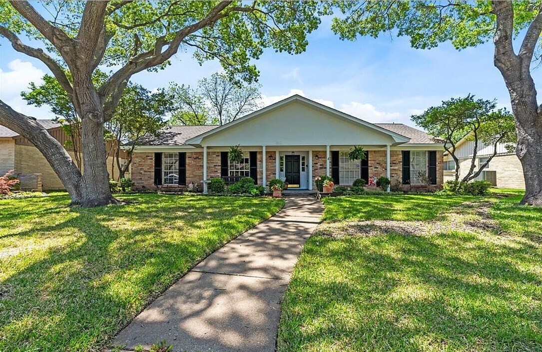 Primary Photo - 1113 Melrose Dr