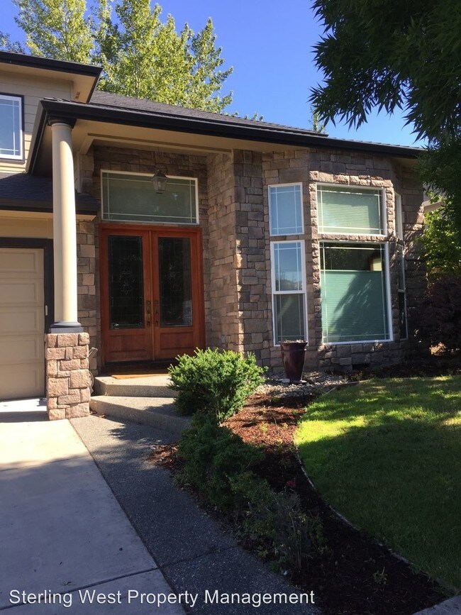 Building Photo - 4 br, 2.5 bath House - 4533 Wolf Run Dr.