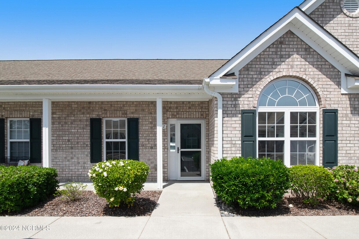Primary Photo - 4918 Dreamweaver Ct