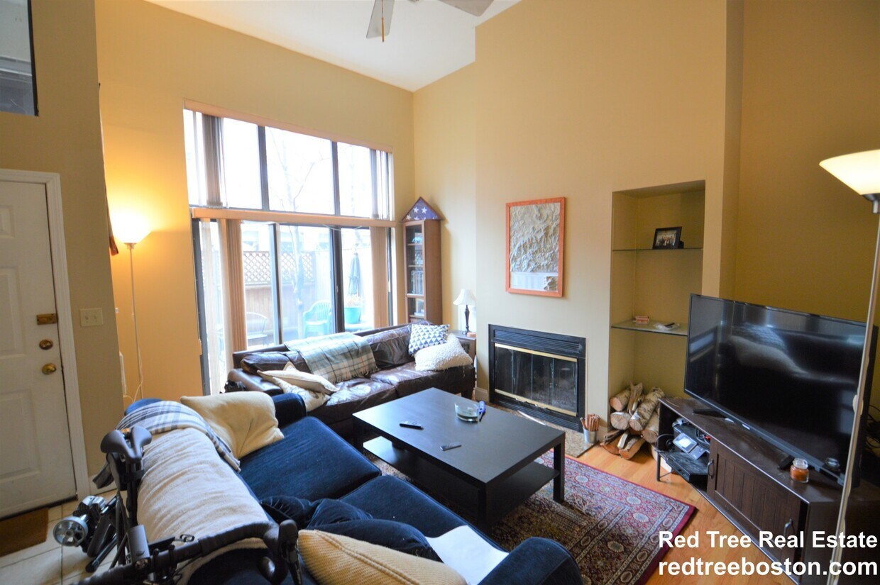 75 Brainerd Rd Unit 1, Boston, MA 02134 75 Brainerd Rd Boston, MA