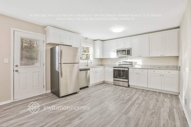 Building Photo - 1436 High Meadow Dr