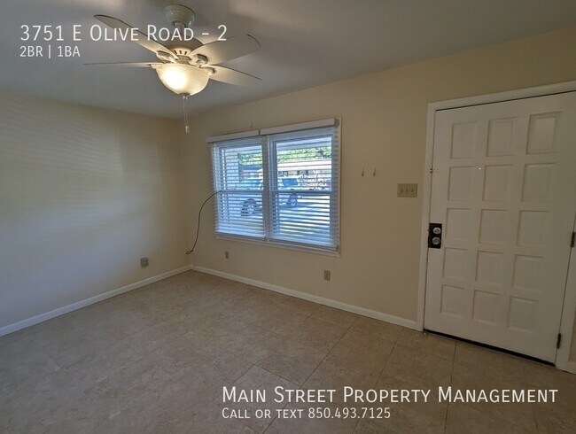 Building Photo - 3751 E Olive Road #2