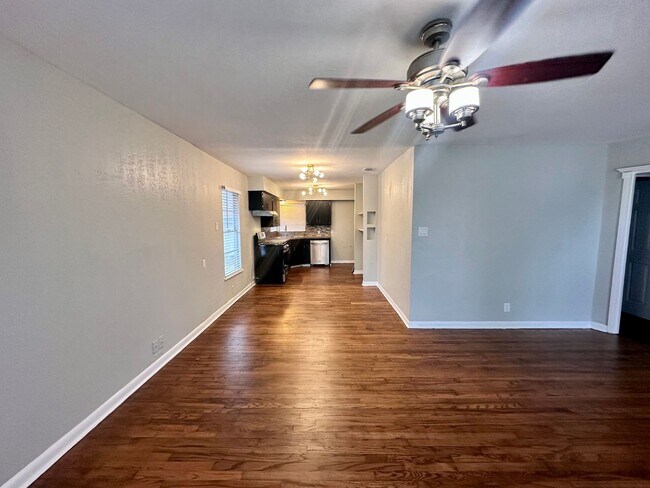 Foto del edificio - New Rental!
