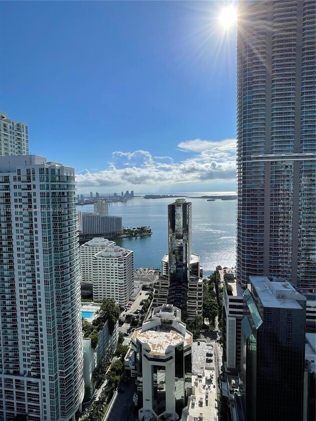 Foto principal - 1010 Brickell Ave