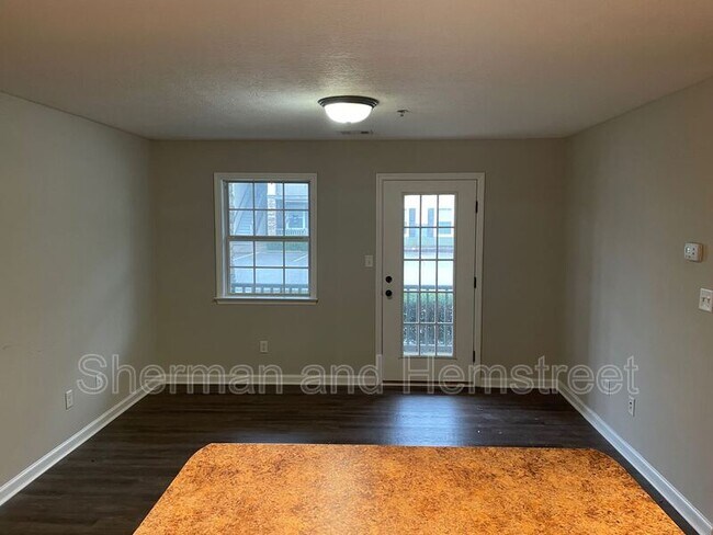 Building Photo - 3301 London Ct SW