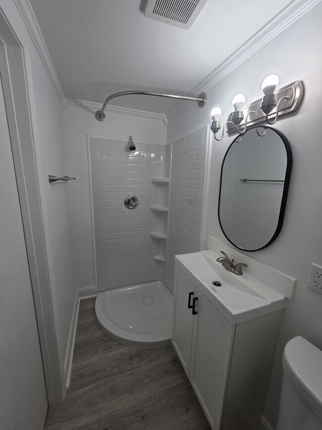 Foto del edificio - 524 Pine Needle Ct W