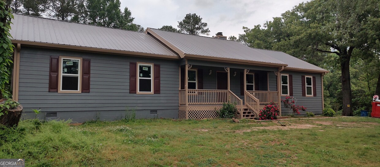 Foto principal - 356 Mays Rd