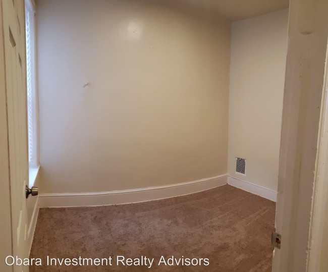 Building Photo - 3 br, 1 bath House - 723 N 10th Street