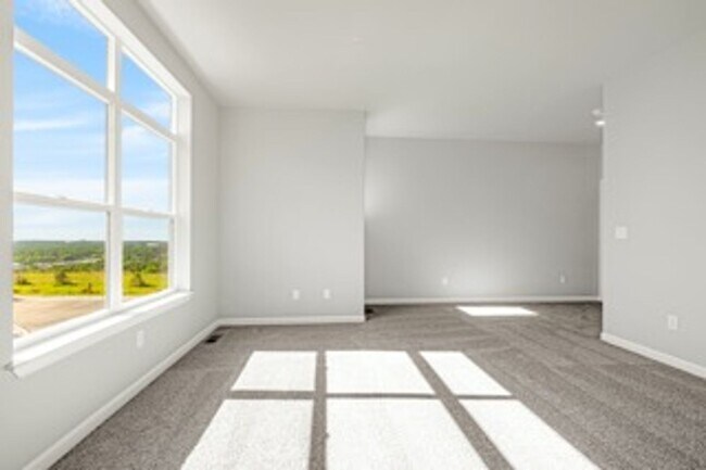 Building Photo - Brand New Luxury Townhome with Unparalleled Pikes Peak & Front Range Views