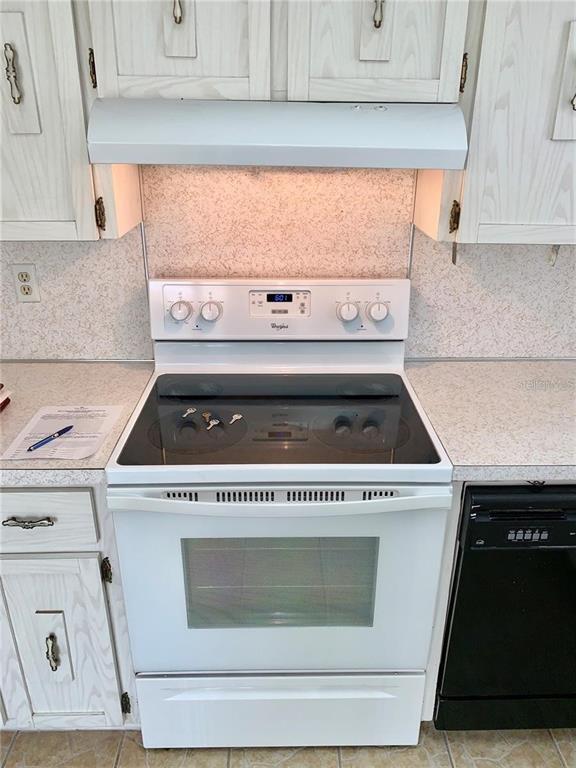 Foto del edificio - 3335 Coldwell Dr