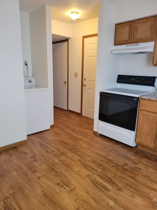 Foto del edificio - 5215-5217 Vermont Lane