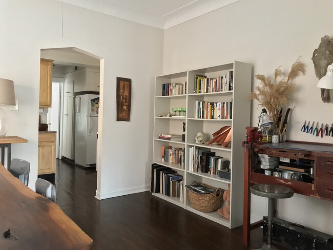 Foto del edificio - 2660 Mayfield Rd