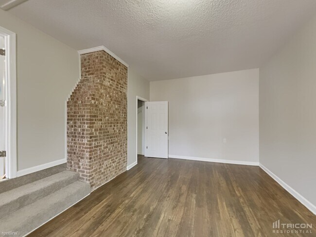 Building Photo - 6222 Hickory Ridge Ln