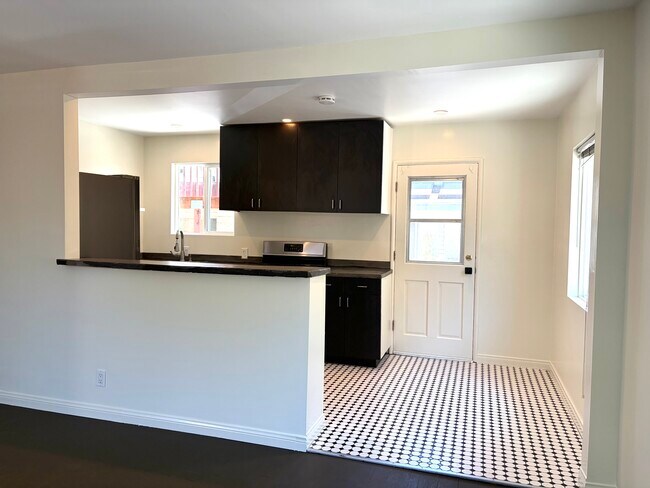 Foto del edificio - 2304 Voorhees Ave
