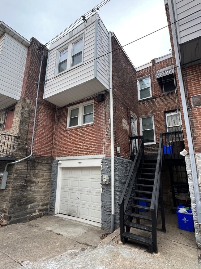 Foto del edificio - 6716 Cobbs Creek Pkwy