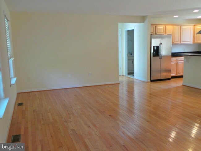Building Photo - 45650 Connor Way