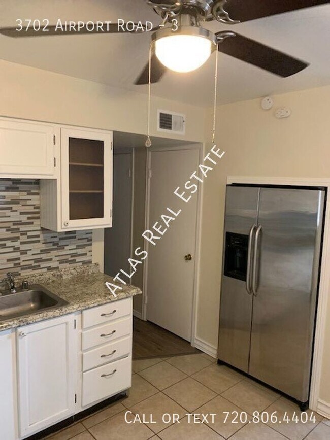 Foto del edificio - 2 Bedroom, Renovated! Central Location For...