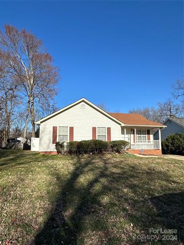 Primary Photo - 3821 Rosedown Dr