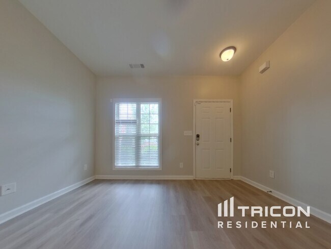 Building Photo - 103 Andrews Ct