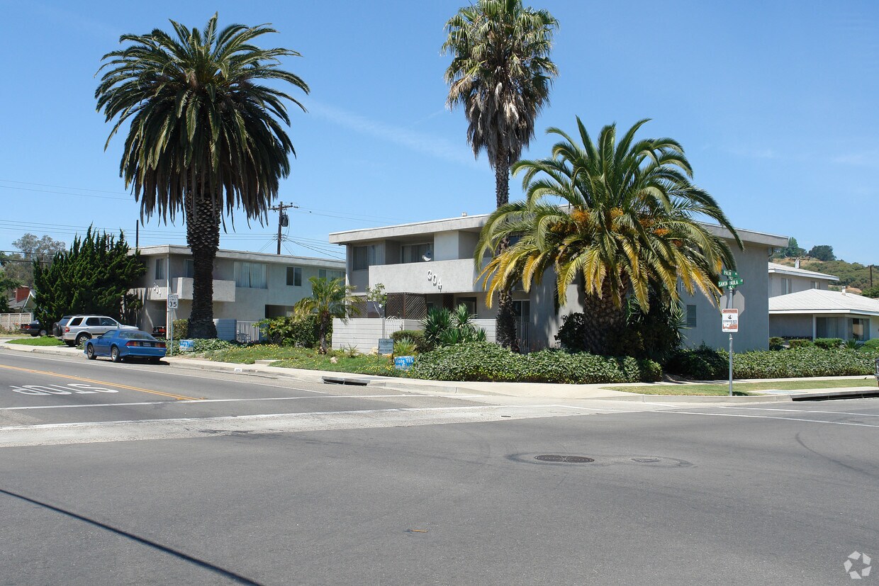 Foto principal - 304 N Palm Ave